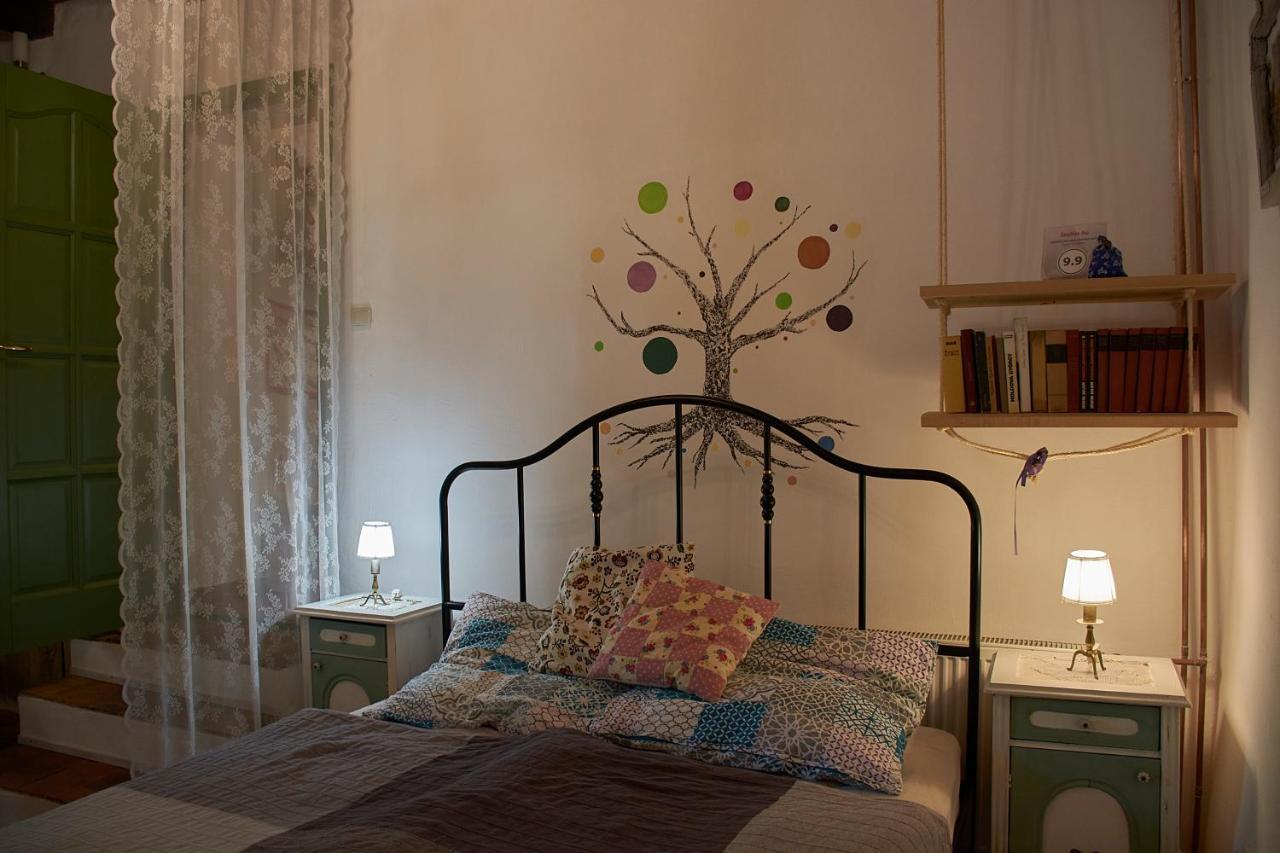 Egkoris Vendeghaz Hotel Bakonyszucs Buitenkant foto